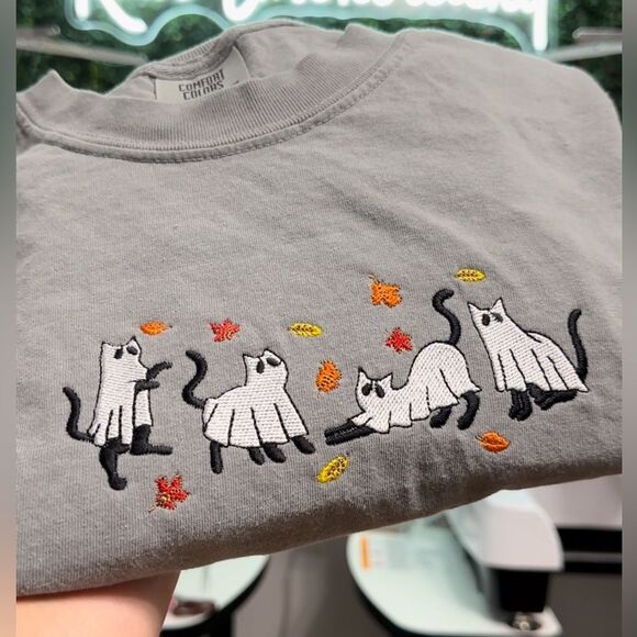 Cat Ghost Embroidered Tee - Picture 1 of 1